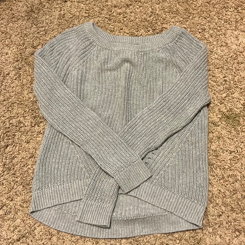 Grey long sleeve